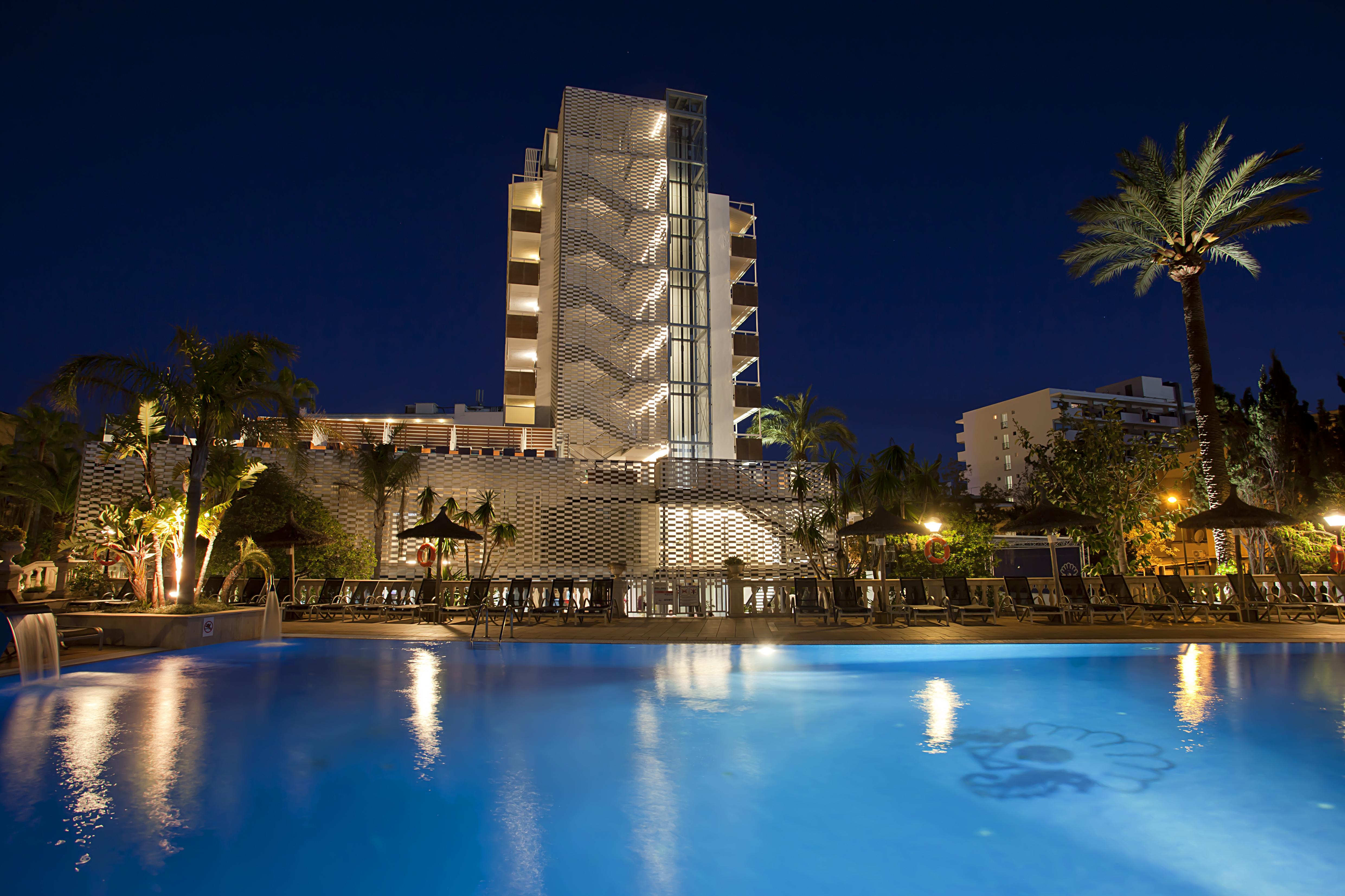 Bahia De Alcudia Hotel & Spa Port de Alcudia  Exterior photo
